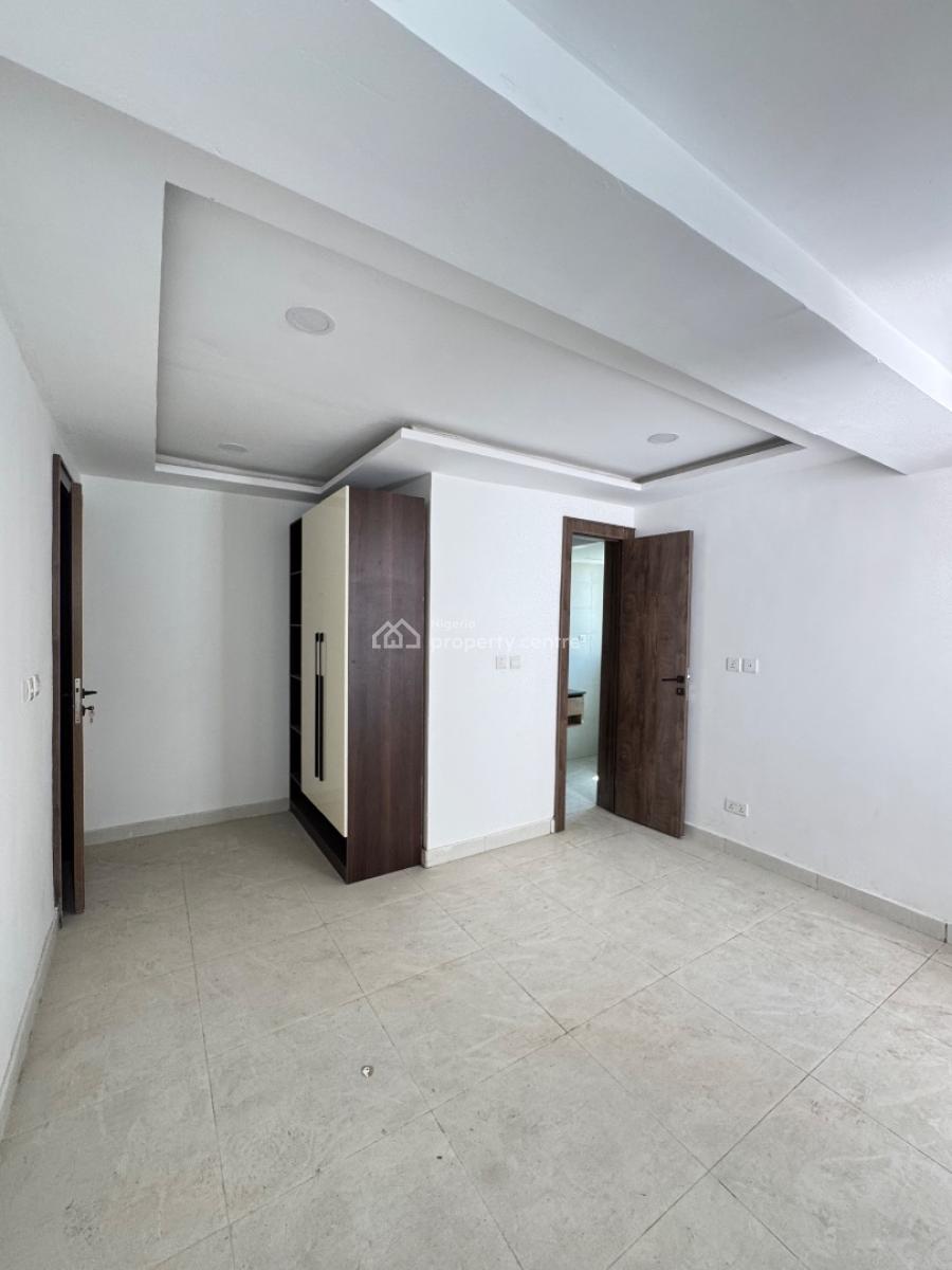Well Built Two (2) Bedroom Apartment, Ikate, Lekki, Lagos, Flat / Apartment for Sale