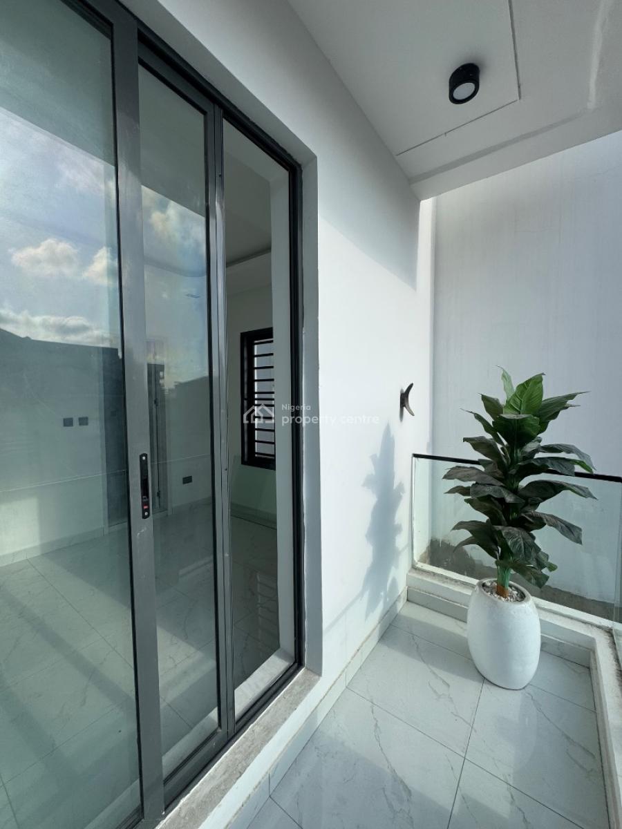 Beautiful Two (2) Bedroom Apartment, Ikate, Lekki, Lagos, Flat / Apartment for Sale