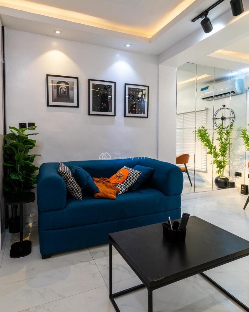 Beautiful Two Bedroom Apartment with Luxury Finishes, Victoria Island (vi), Lagos, Flat / Apartment Short Let