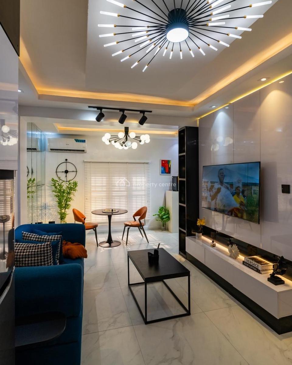 Beautiful Two Bedroom Apartment with Luxury Finishes, Victoria Island (vi), Lagos, Flat / Apartment Short Let