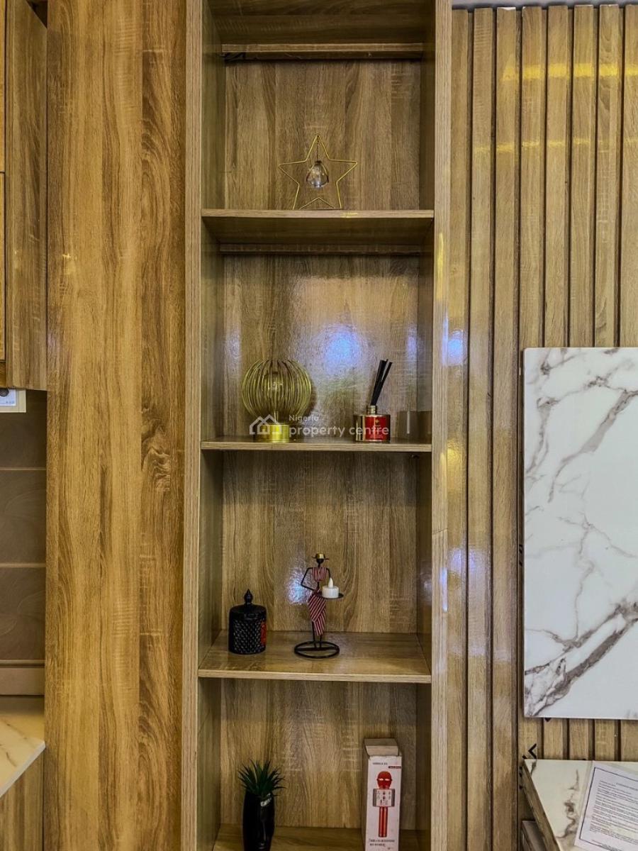 Beautiful Three Bedroom Apartment with Luxury Finishes, Old Ikoyi, Ikoyi, Lagos, Flat / Apartment Short Let