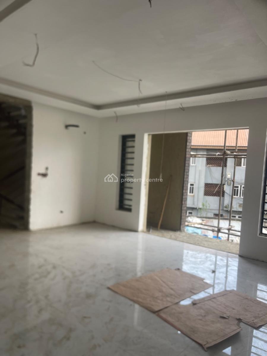 3 Bedroom Luxury Apartment with a Bq Gym & Pool, Ikeja Gra, Ikeja, Lagos, Block of Flats for Sale