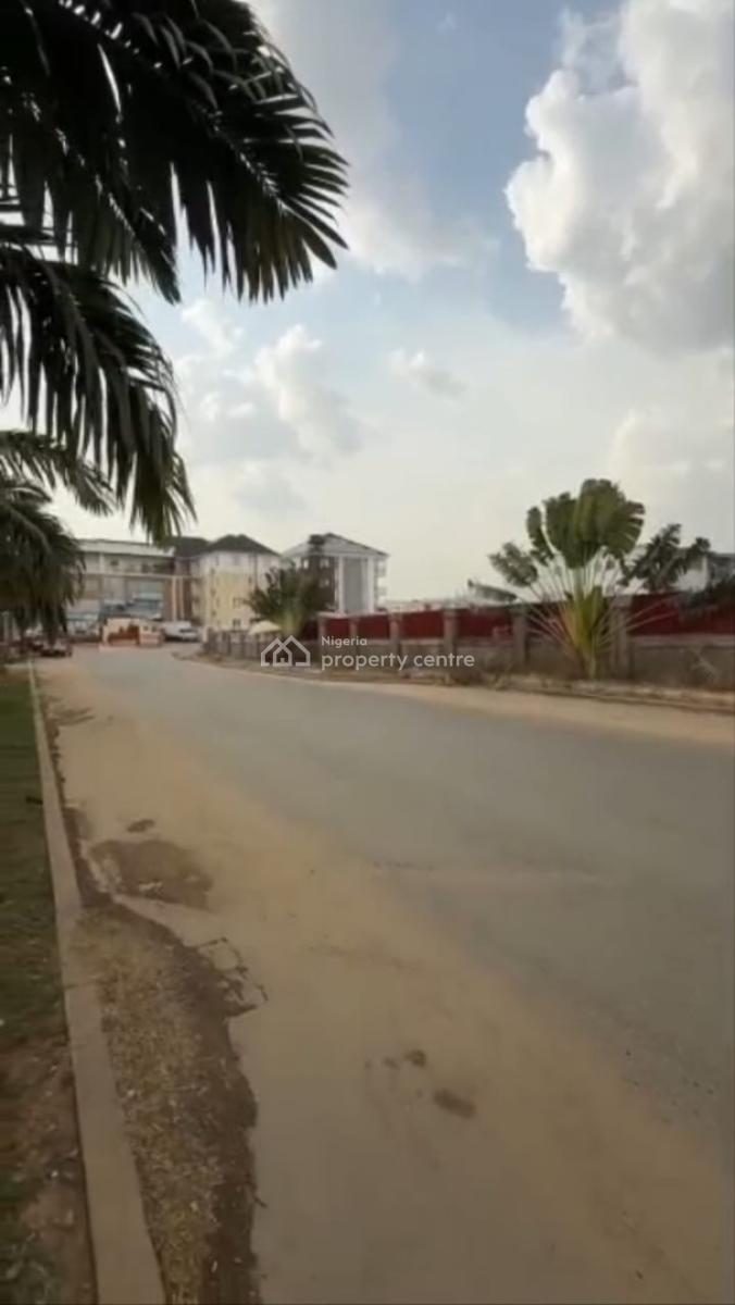 1800sqm of Land on Well Developed Area, Gilmore, Jahi, Abuja, Residential Land for Sale