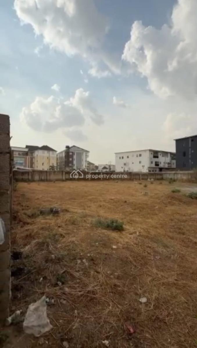 1800sqm of Land on Well Developed Area, Gilmore, Jahi, Abuja, Residential Land for Sale