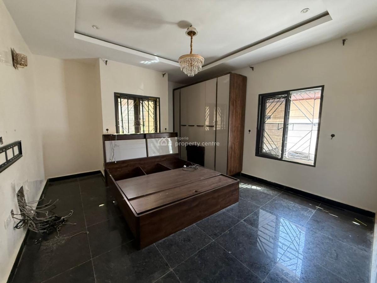 6units of 3bedroom and 2units of 1bedroom in Wuse 2, Wuse 2, Abuja, Block of Flats for Sale