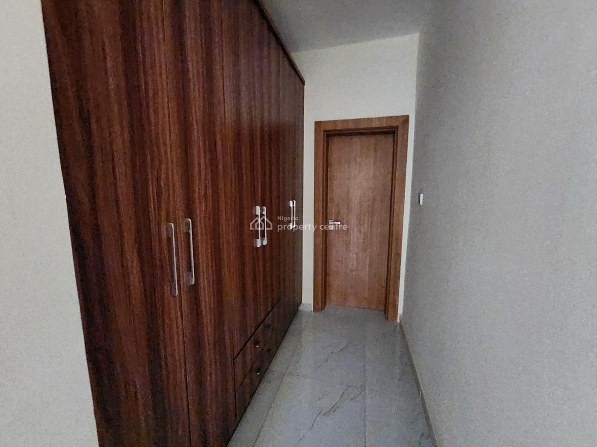 Brand New, Luxuriously Finished, Well Located 4 Bedroom, Guzape District, Abuja, Terraced Duplex for Sale