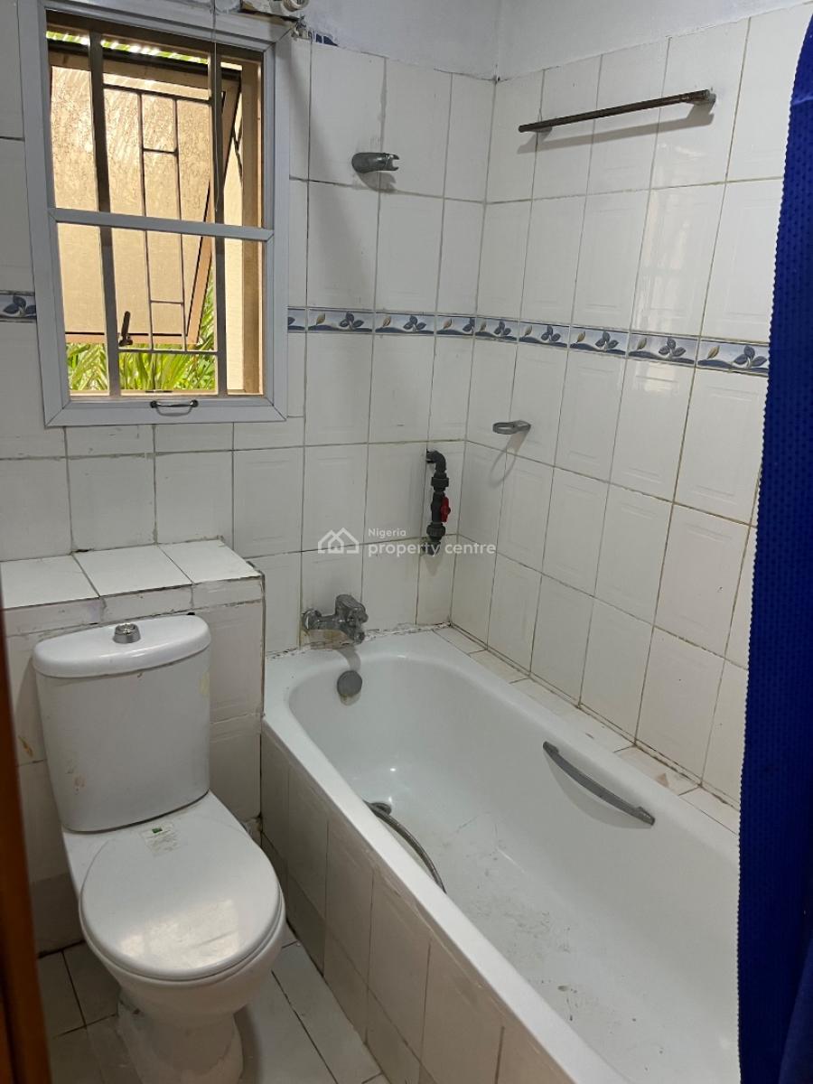 2 Units of Ensuite Spacious Room Upstairs & Downstairs Kitchen, Idado, Lekki, Lagos, Self Contain (single Rooms) for Rent