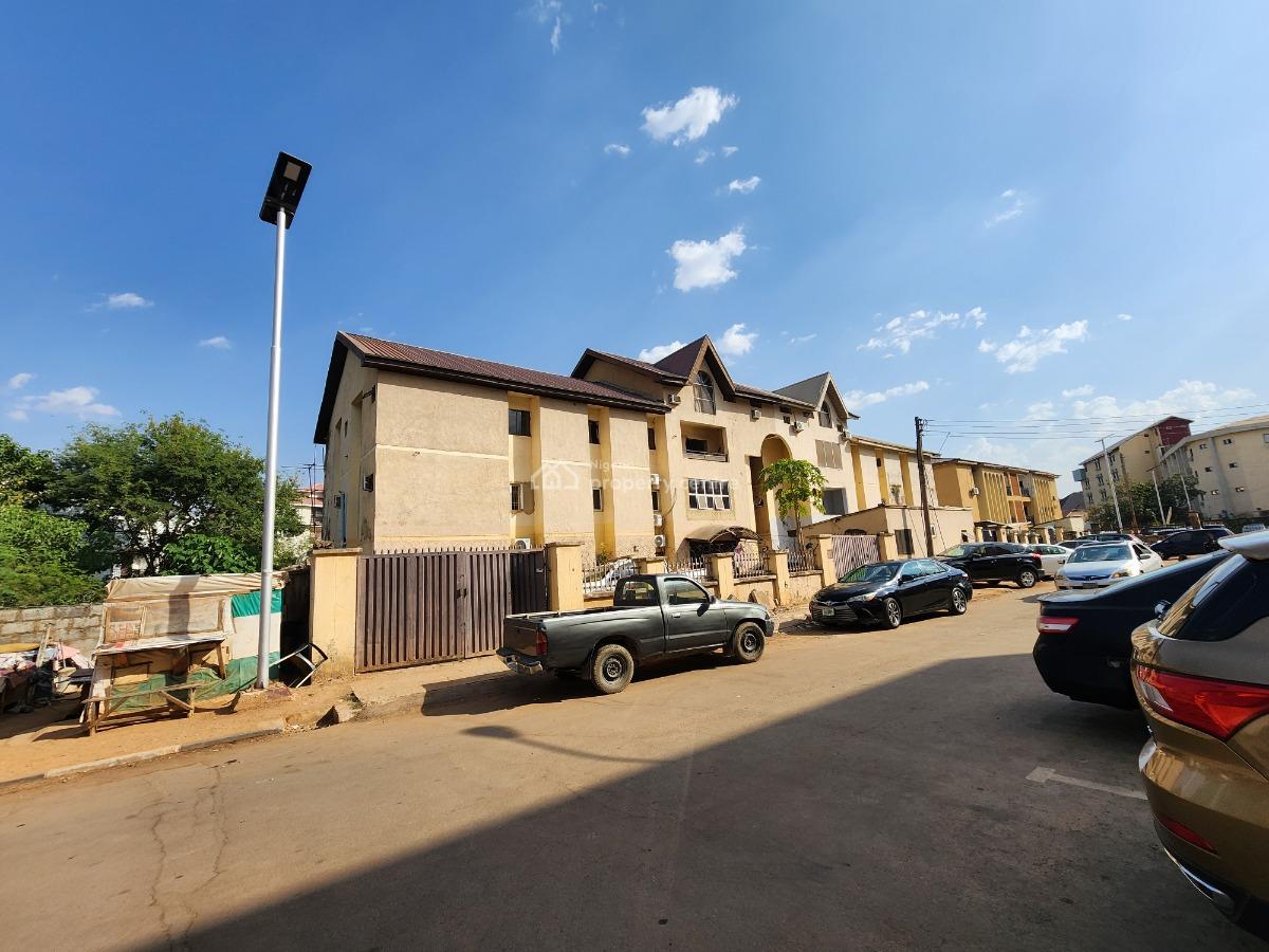 Well Located Strategic One Bedroom Penthouse Apartment @ Area 2, Garki, Area 2, Garki, Abuja, Mini Flat (room and Parlour) for Sale