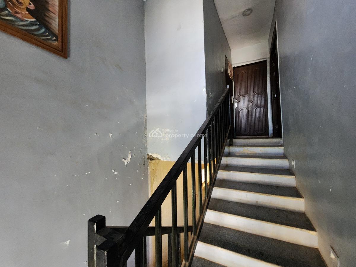 Well Located Strategic One Bedroom Penthouse Apartment @ Area 2, Garki, Area 2, Garki, Abuja, Mini Flat (room and Parlour) for Sale