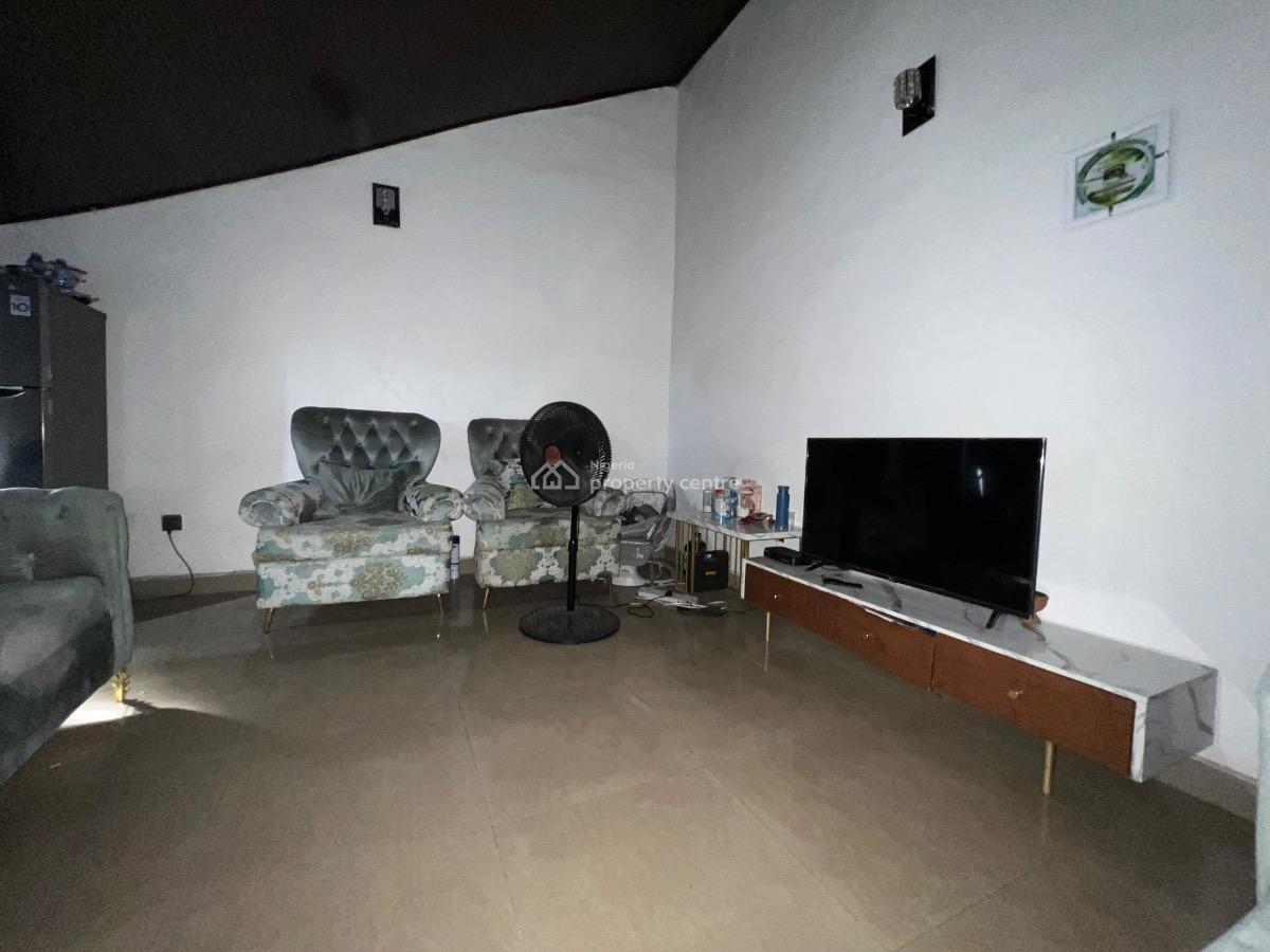 Well Located Strategic One Bedroom Penthouse Apartment @ Area 2, Garki, Area 2, Garki, Abuja, Mini Flat (room and Parlour) for Sale
