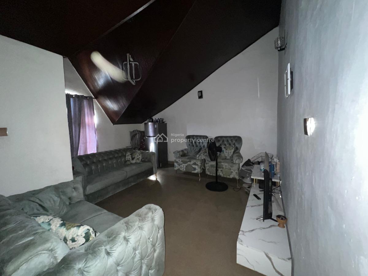 Well Located Strategic One Bedroom Penthouse Apartment @ Area 2, Garki, Area 2, Garki, Abuja, Mini Flat (room and Parlour) for Sale