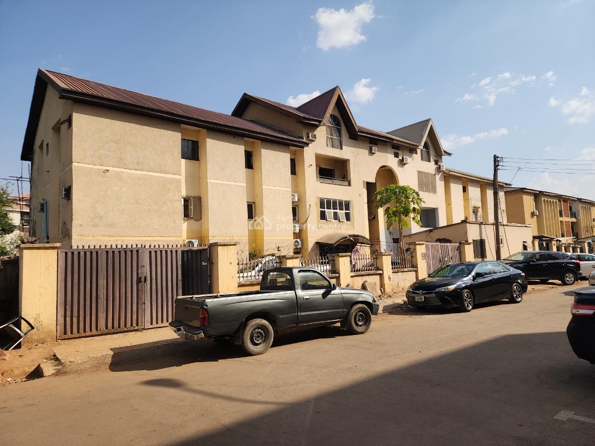 Well Located Strategic One Bedroom Penthouse Apartment @ Area 2, Garki, Area 2, Garki, Abuja, Mini Flat (room and Parlour) for Sale