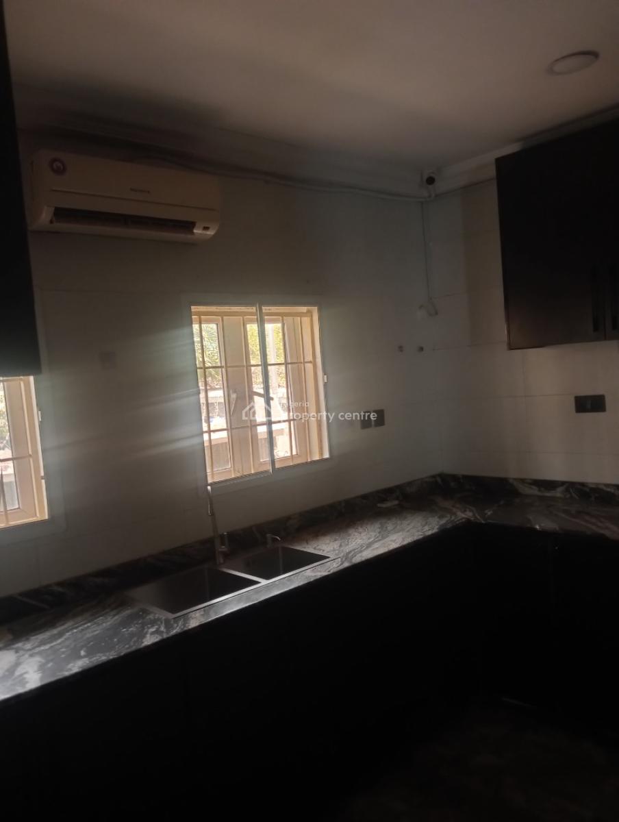 3 Bedroom Terrace Duplex and a Room Bq Now Available, Jabi Main in an Estate, Jabi, Abuja, Terraced Duplex for Rent