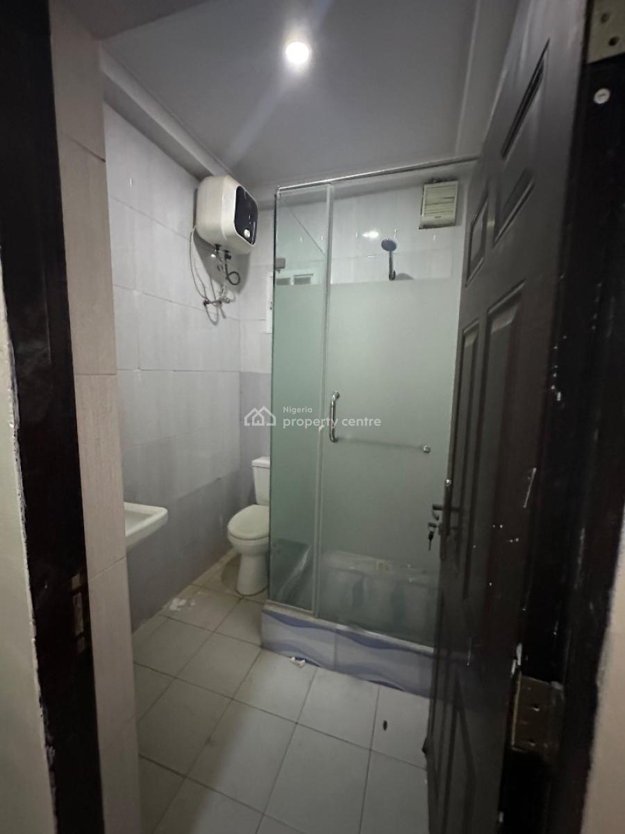 a Cute  Spacious 2 Bedroom Flat, Dawaki Modern Market Tarred Toad, Dawaki, Gwarinpa, Abuja, Flat / Apartment for Rent