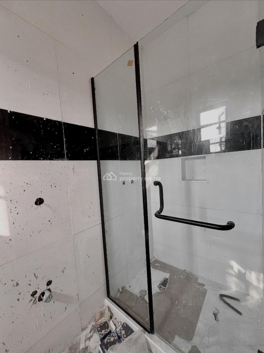 Stunning 2 Bedroom Apartment, Ikate, Ikate, Lekki, Lagos, Block of Flats for Sale