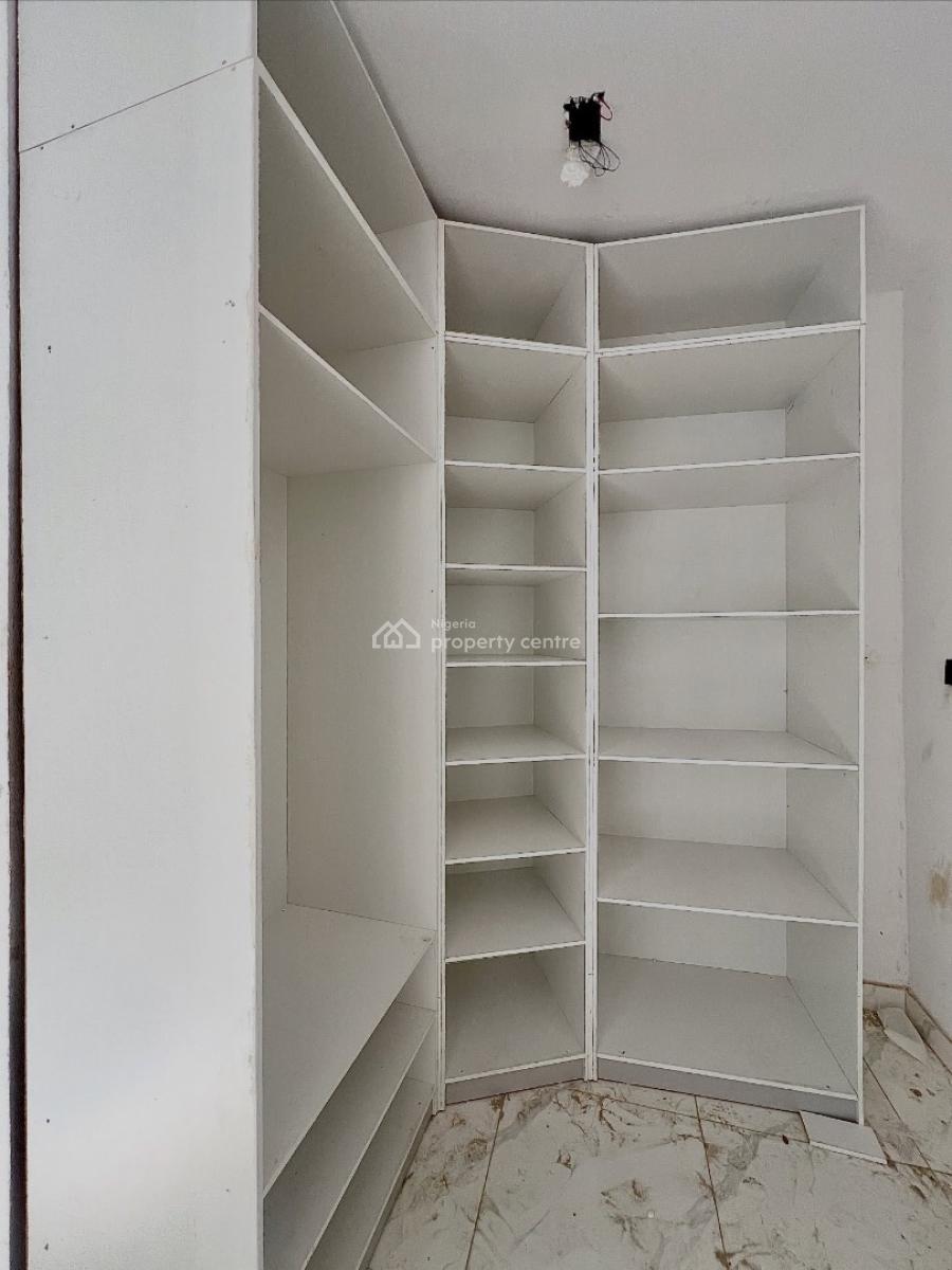 Stunning 2 Bedroom Apartment, Ikate, Ikate, Lekki, Lagos, Block of Flats for Sale