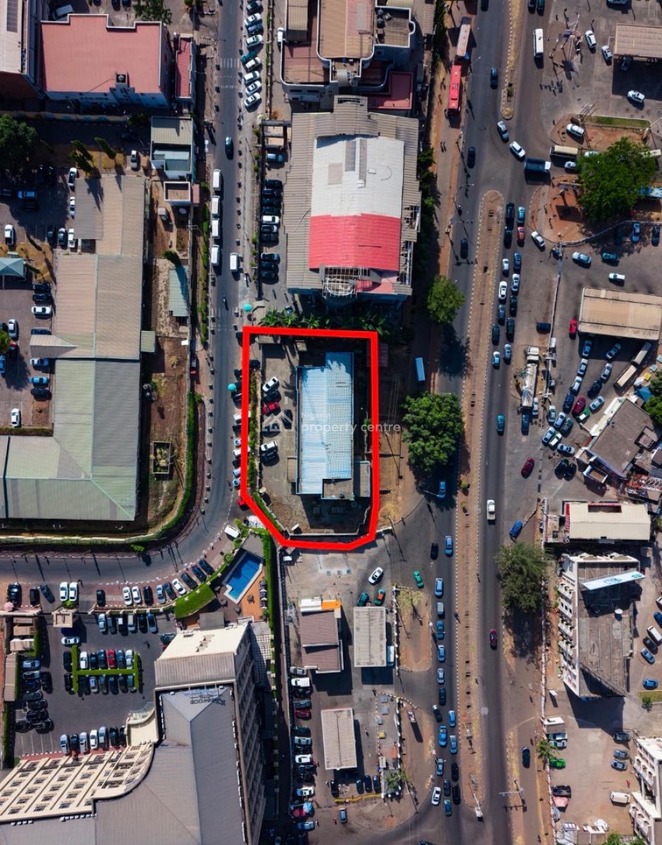 Commercial Property (previously Use for Bank ), Close to Johnwood Hotel, Nrs Building, Wuse, Abuja, Office Space for Sale