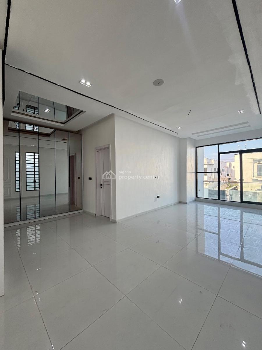 5 Bedroom Luxury Home with a Swimming Pool, 2nd Lekki Toll Gate, Lekki, Lagos, Detached Duplex for Sale