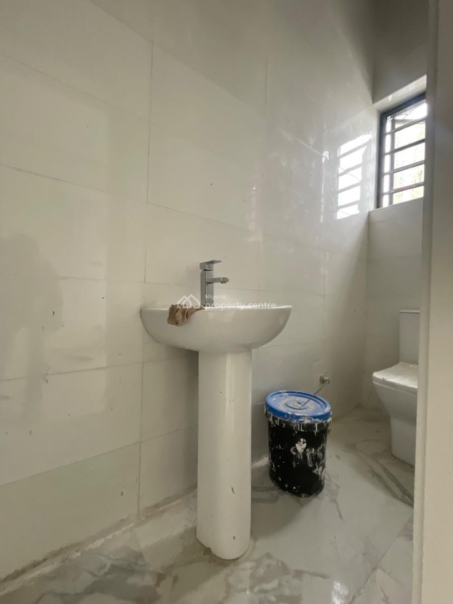 2 Bedroom Terrace Duplex Available, Orchid Road, Lekki Expressway, Lekki, Lagos, Terraced Duplex for Rent