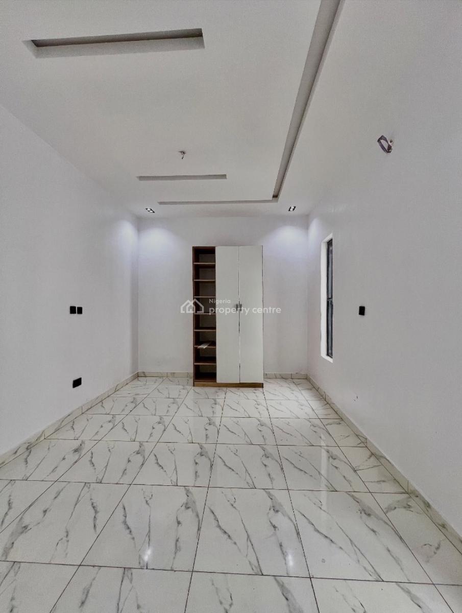 Stunning 5 Bedroom Detached Duplex with Swimming Pool and Bq, Ajah, Ajah, Lagos, Detached Duplex for Sale