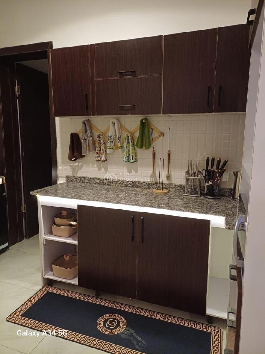 Tastefully Finished Furnished 2 Bedroom Apartment, Nice Court, Ilaje, Ajah, Lagos, Flat / Apartment for Rent