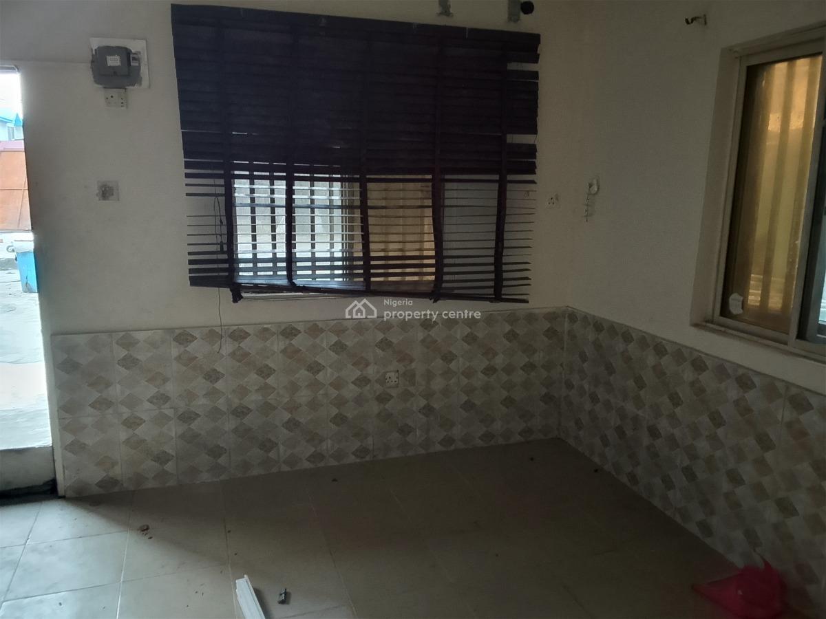 Mini Flat, 1 Ayodele Awodeyi Close, Osapa, Lekki, Lagos, Mini Flat (room and Parlour) for Rent