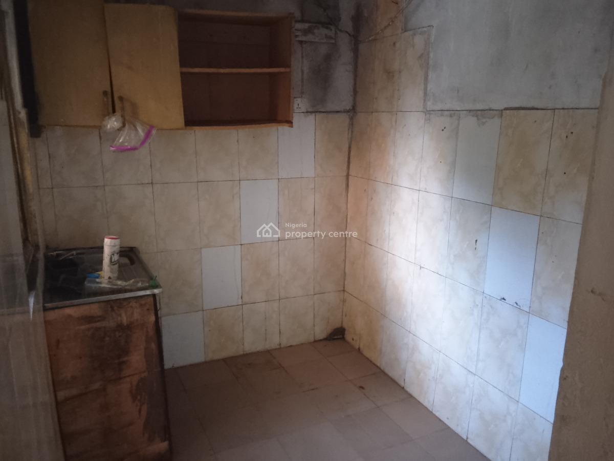 Mini Flat, 1 Ayodele Awodeyi Close, Osapa, Lekki, Lagos, Mini Flat (room and Parlour) for Rent