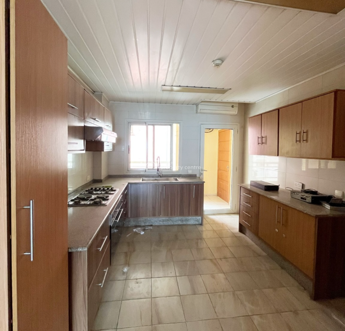 3 Bedroom Waterfront Apartment with Bq, Banana Island Ikoyi, Banana Island, Ikoyi, Lagos, Flat / Apartment for Rent