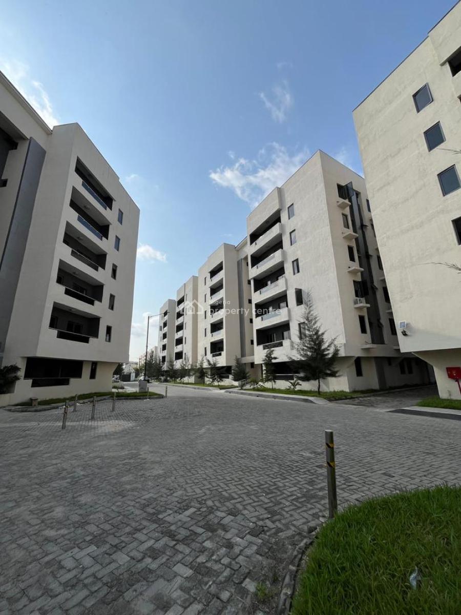 Deluxe 2 Bedroom Apartment in a Gated Estate, Surulere, Lagos, Flat / Apartment for Sale