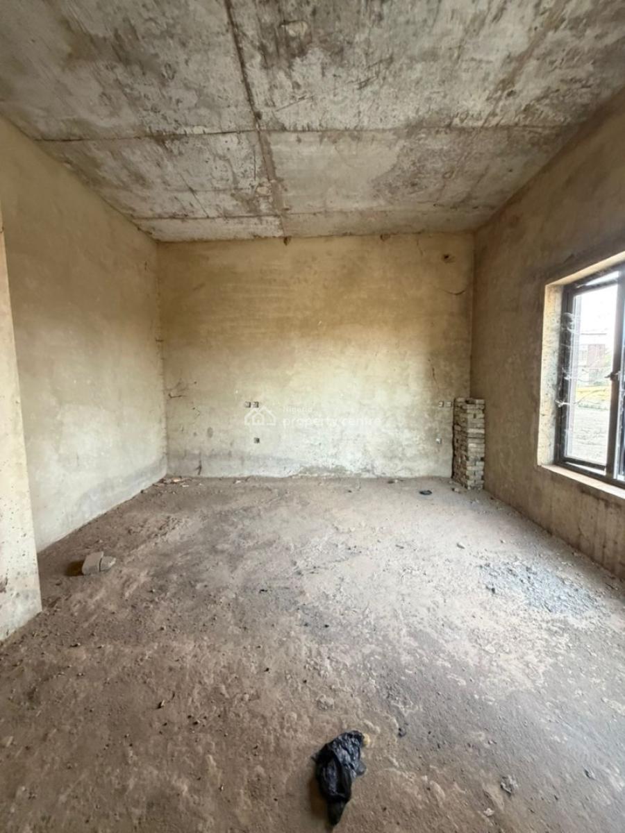 Elegant 3 Bedrooms Apartment, Lugbe District, Abuja, Flat / Apartment for Sale