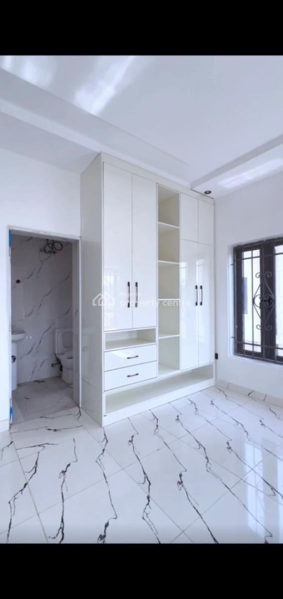 Amazing 2 Bedroom Apartment in a Strategic Location at Good Price, One Unit Left, Fo1 Layout, Kubwa, Abuja, Flat / Apartment for Sale