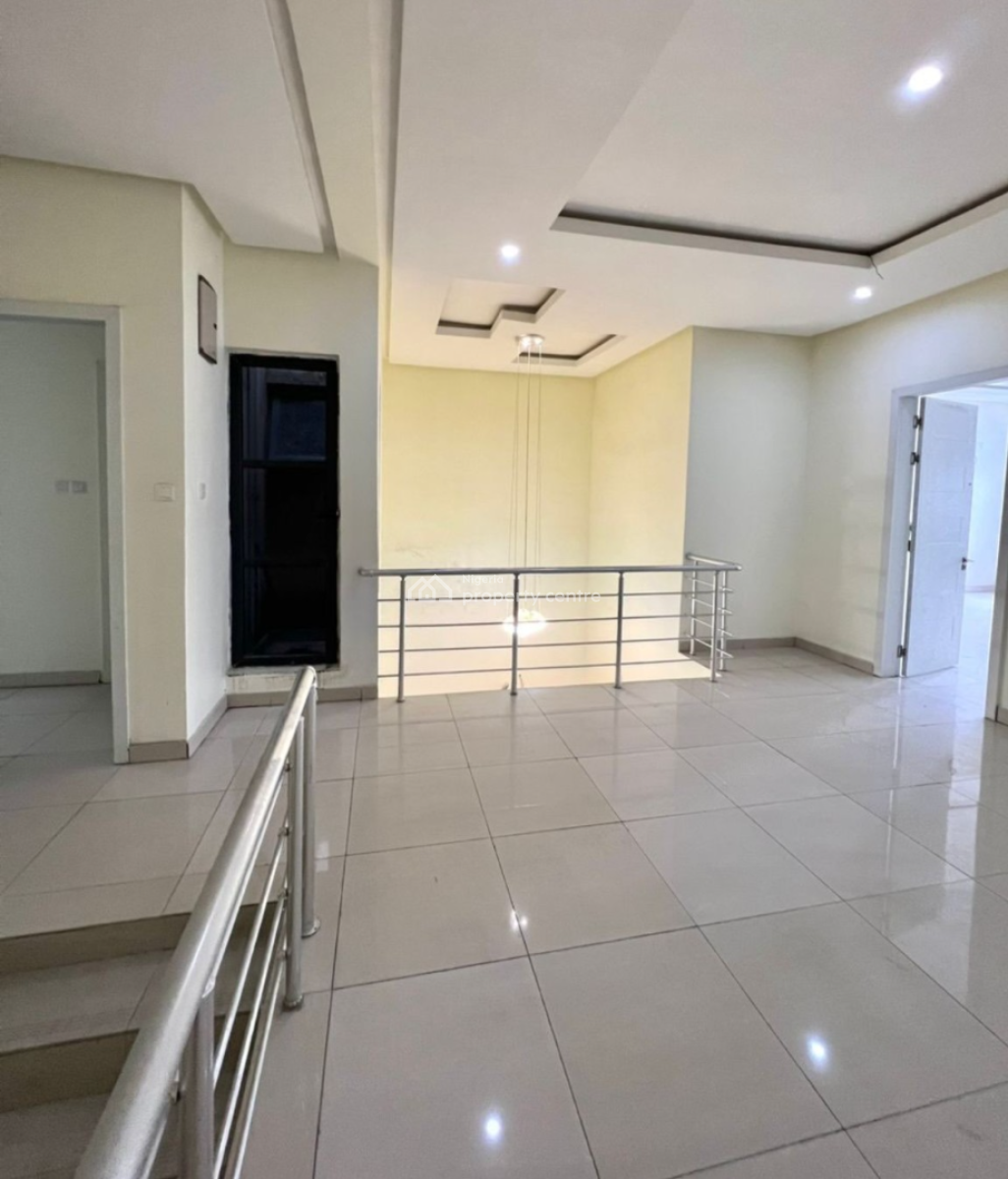 Beautiful 4-bedroom Terrace Duplex, Ologolo, Ologolo, Lekki, Lagos, Terraced Duplex for Rent
