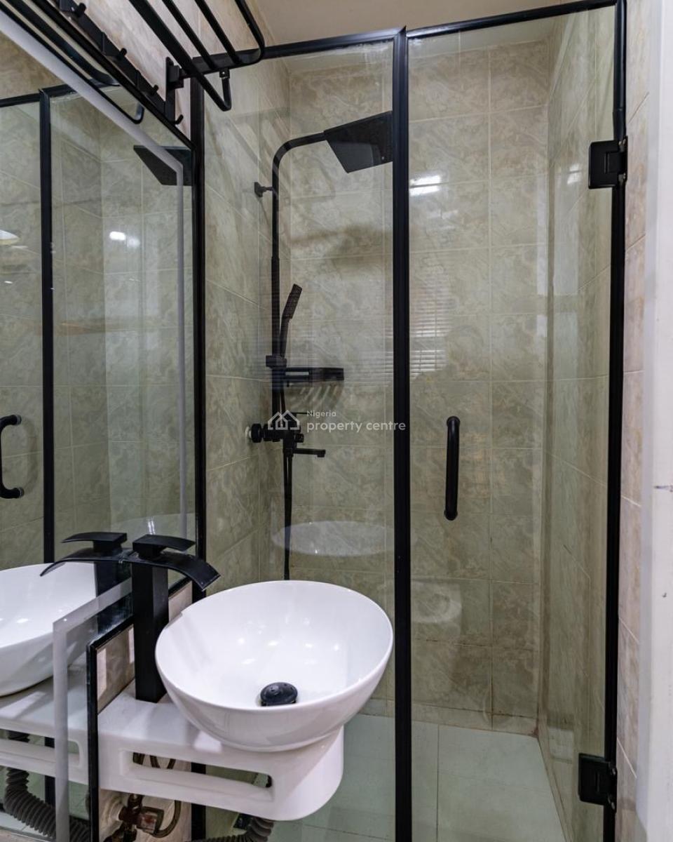 Mini Flat, Lekki Phase 1, Lekki, Lagos, Mini Flat (room and Parlour) for Rent