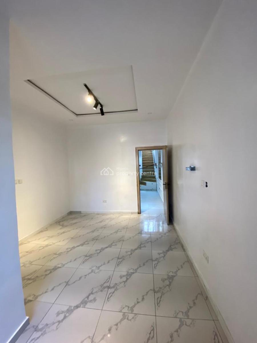 Aesthetic 4 Bedroom Terrace Duplex Fully Servicec with Pool, Orchid Road, Lekki, Lagos, Terraced Duplex for Rent