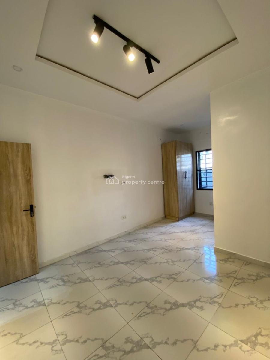 Aesthetic 4 Bedroom Terrace Duplex Fully Servicec with Pool, Orchid Road, Lekki, Lagos, Terraced Duplex for Rent