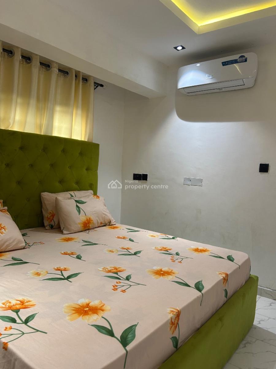 2br Apt  Roof - Top, Pool & Wifi, Olabisi Close, Mende Maryland, Maryland, Lagos, Flat / Apartment Short Let