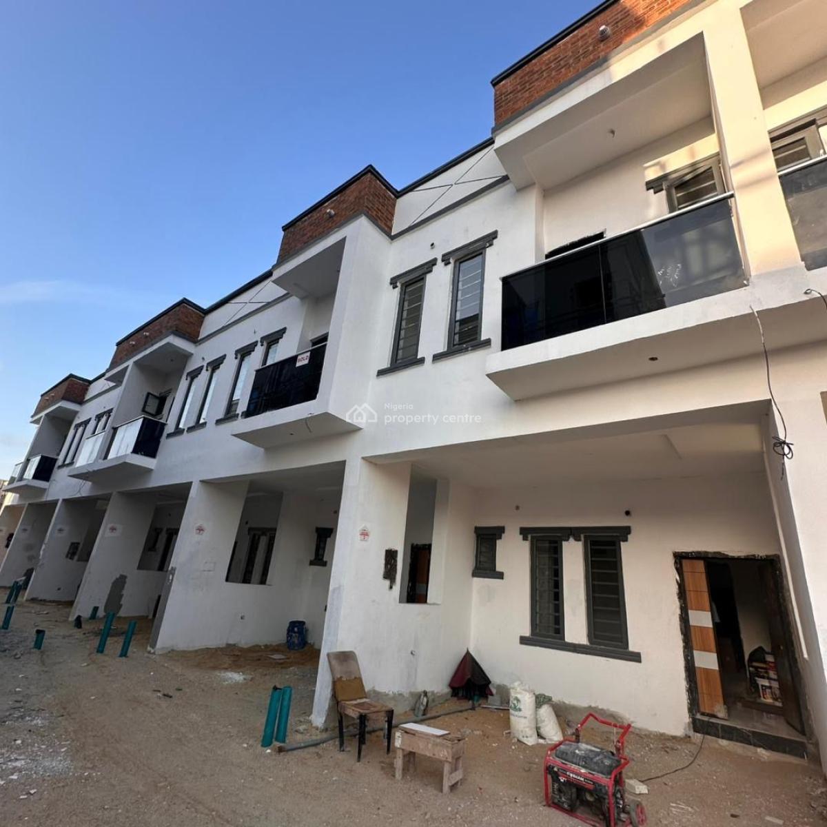 Luxury Serviced 3 Bedroom Terrace Duplex, Mobil Road, Ajah, Lekki, Lagos, Terraced Duplex for Sale