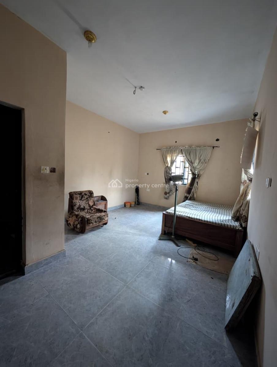 Standard and Spacious Two (2) Bedroom Flat, Oron Road By Mbiabong U-turn, Uyo, Akwa Ibom, House for Rent