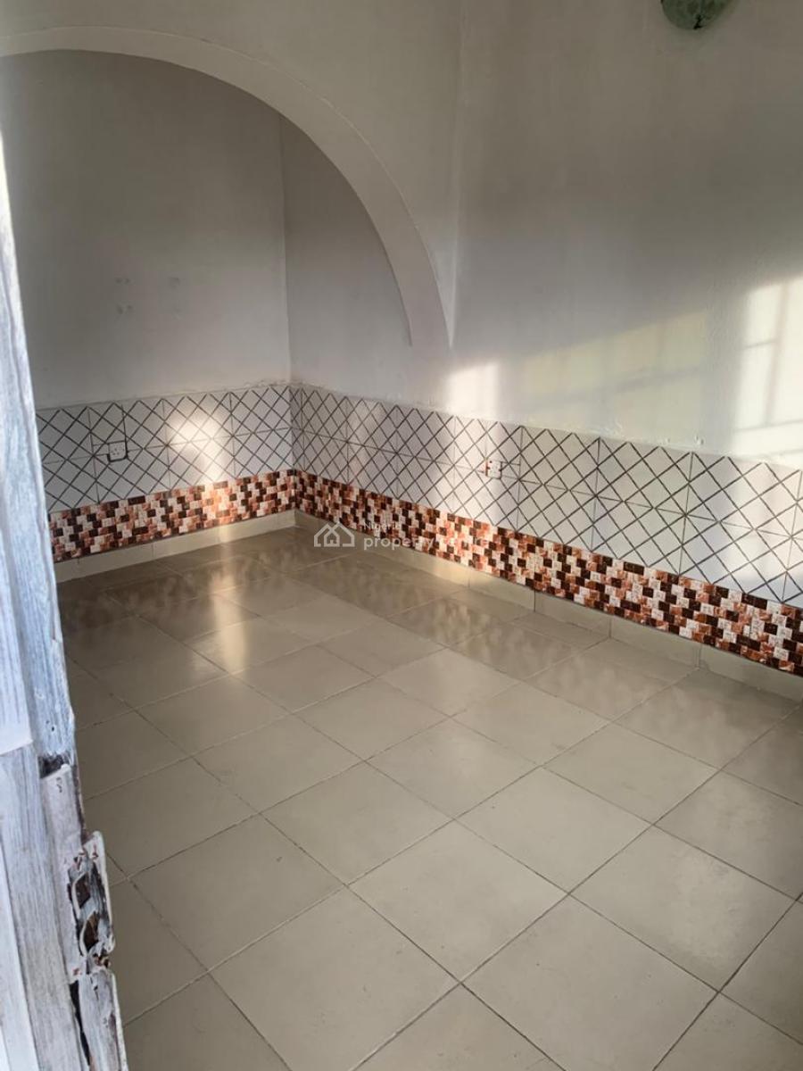 Clean and Decent Mini Flat with a Store in a Serene Estate, Elias Estate Owode, Mile 12, Kosofe, Lagos, Mini Flat (room and Parlour) for Rent
