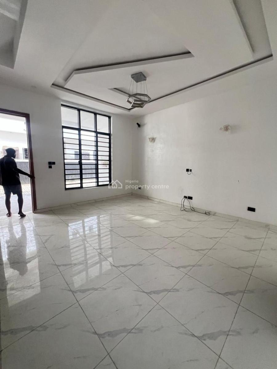 Luxury Terrace: 4-bedroom, Ikota, Lekki, Lagos, Terraced Duplex for Sale