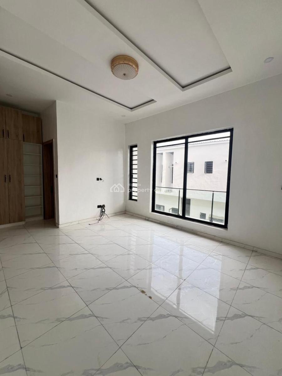 Luxury Terrace: 4-bedroom, Ikota, Lekki, Lagos, Terraced Duplex for Sale