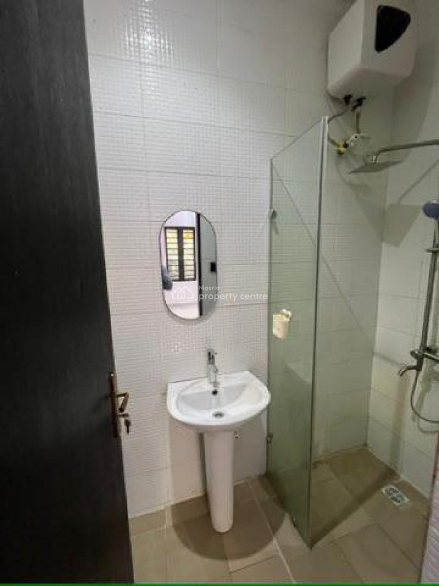 Spacious Beautiful 3 Bedroom Good for Family Use, Interlocked and Gated Street, Ologolo, Lekki, Lagos, Flat / Apartment for Rent