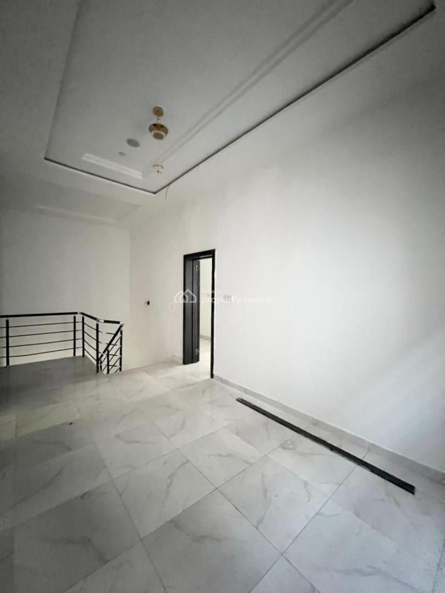 4 Bedroom Terrace Duplex, New Road, Lekki, Lagos, Terraced Duplex for Sale