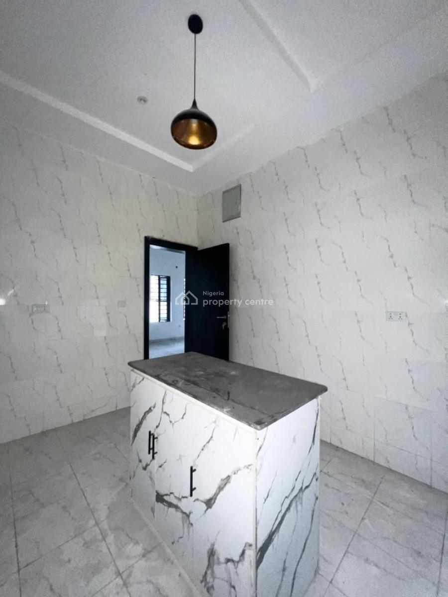 4 Bedroom Terrace Duplex, New Road, Lekki, Lagos, Terraced Duplex for Sale