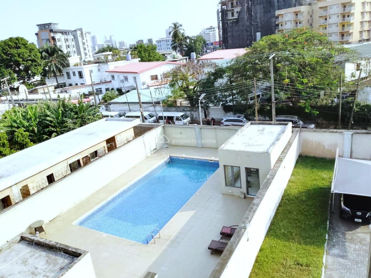 Luxury Distress 3 Bedroom Apartment with a Lovely Facilities, Ikoyi, Lagos, Flat / Apartment for Sale