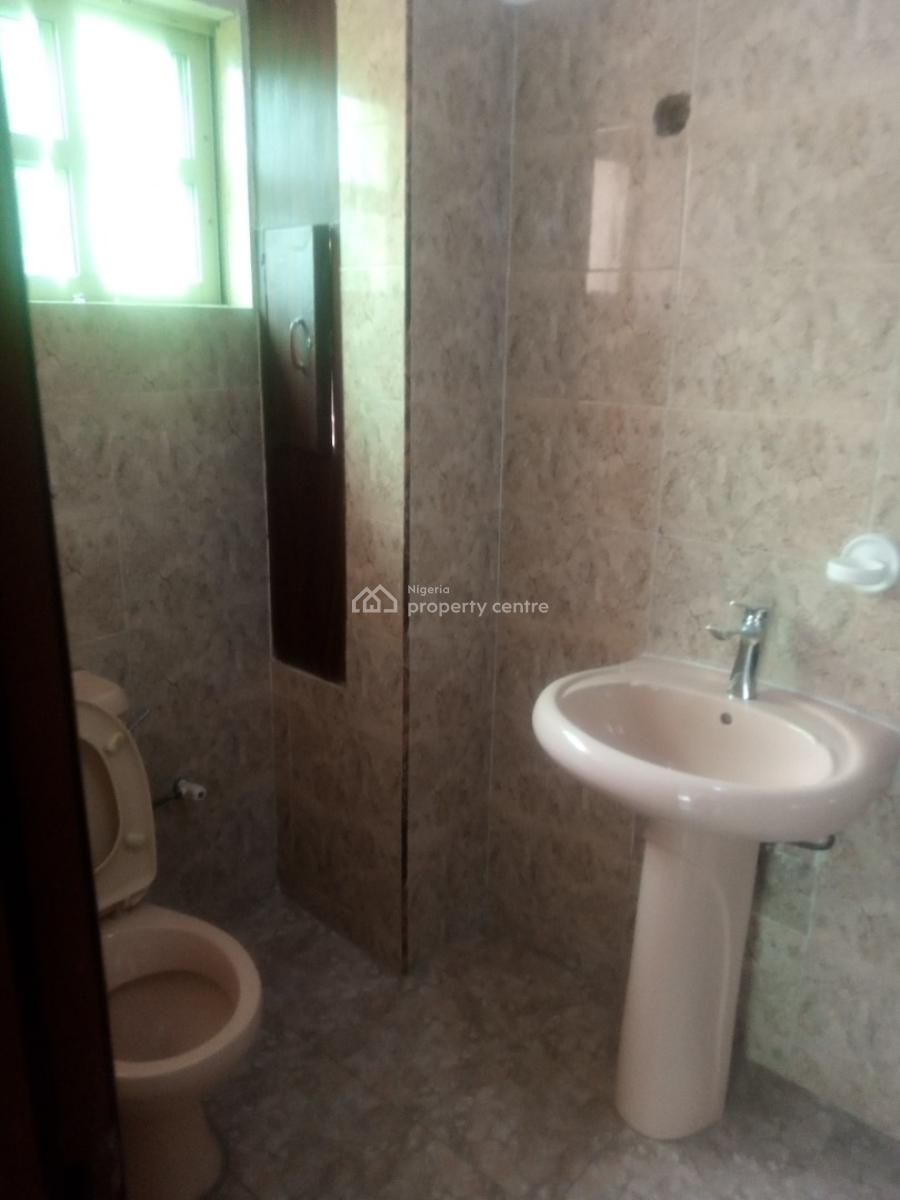 Spacious Well Ventilated and Clean 3 Bedroom Flat + Study Room & Bq, Off Mobolaji Johnson Old Ikoyi, Ikoyi, Lagos, Flat / Apartment for Rent