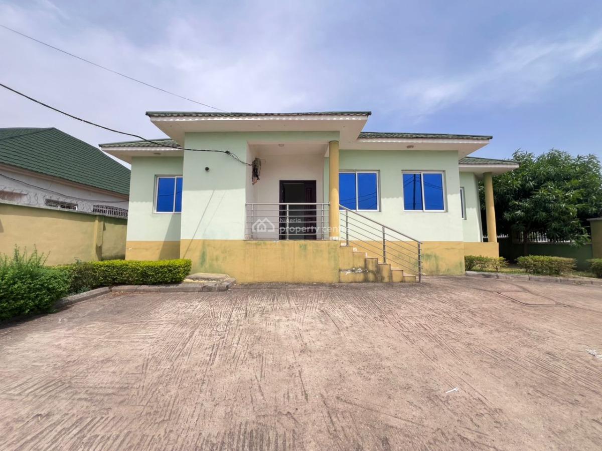 Luxury Detach 3 Bedroom Bungalow with Bq, Estate By Fha Bridge., Fha (f.h.a), Lugbe District, Abuja, Detached Bungalow for Sale