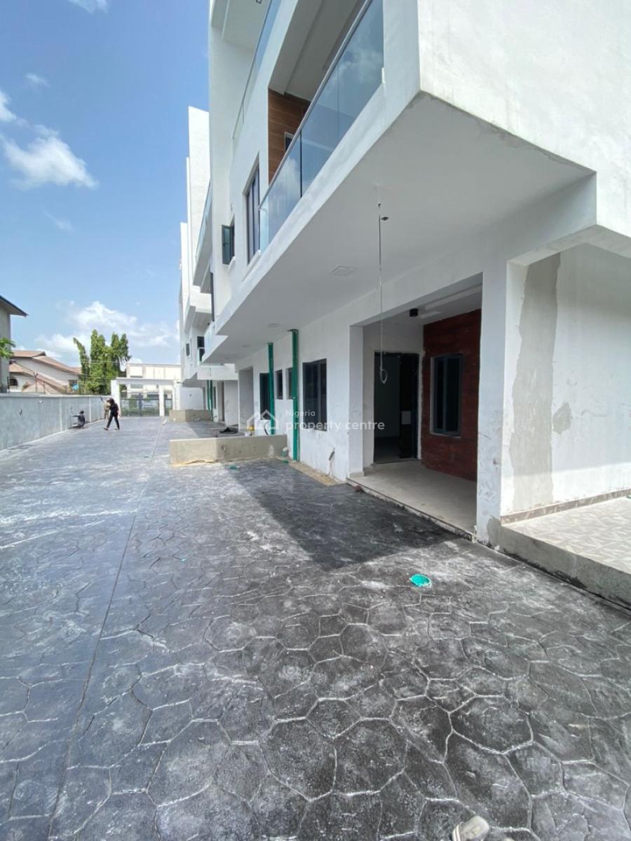 4 Bedroom Terrace Duplex with 2 Kitchen,pool, Bq Cinema, Lekki Phase 1, Lekki, Lagos, Terraced Duplex for Rent