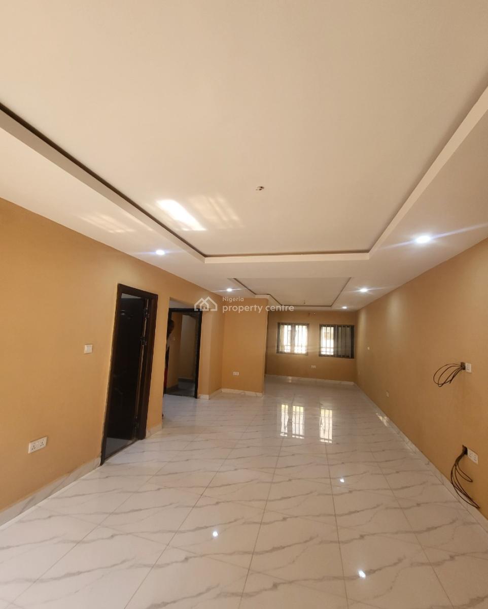 Massive Luxurious 3 Bedroom Flat, By American International School, Durumi, Abuja, Flat / Apartment for Rent
