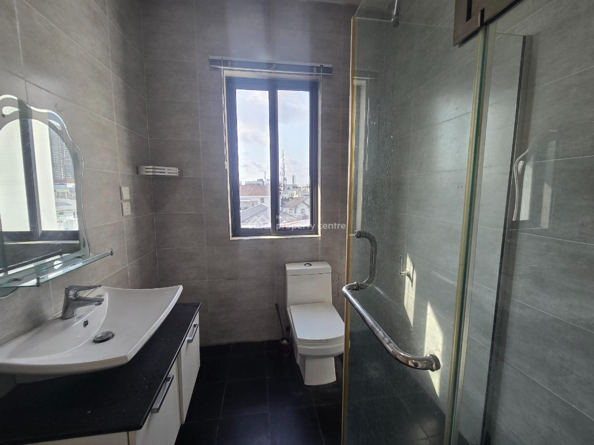 Well Finished 4 Bedroom Terrace Duplex with Bq & Private Elevator, Queens Drive, Ikoyi, Lagos, Terraced Duplex for Sale